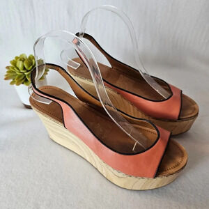 Anthropology Leifdotirr Cream salmon color with wood wedges and snake‎ trim